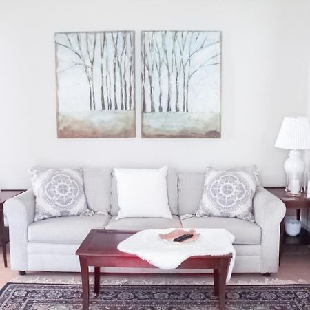 Honeysuckle Suite Apartment In Downtown Rockland Eksteriør billede