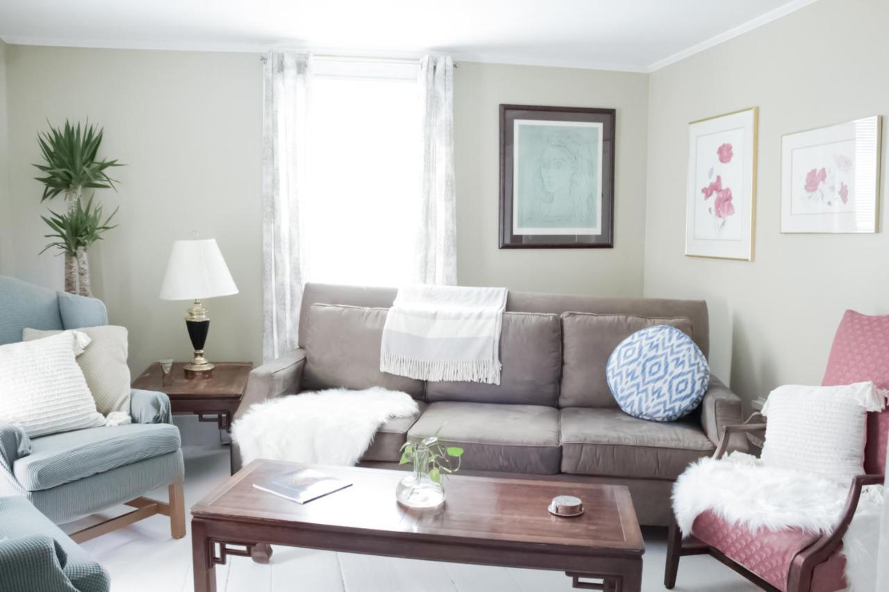 Honeysuckle Suite Apartment In Downtown Rockland Eksteriør billede